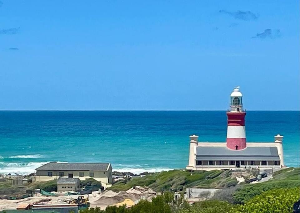 Southern Most Tip Of Africa Apartment With Sea Views アグラス エクステリア 写真
