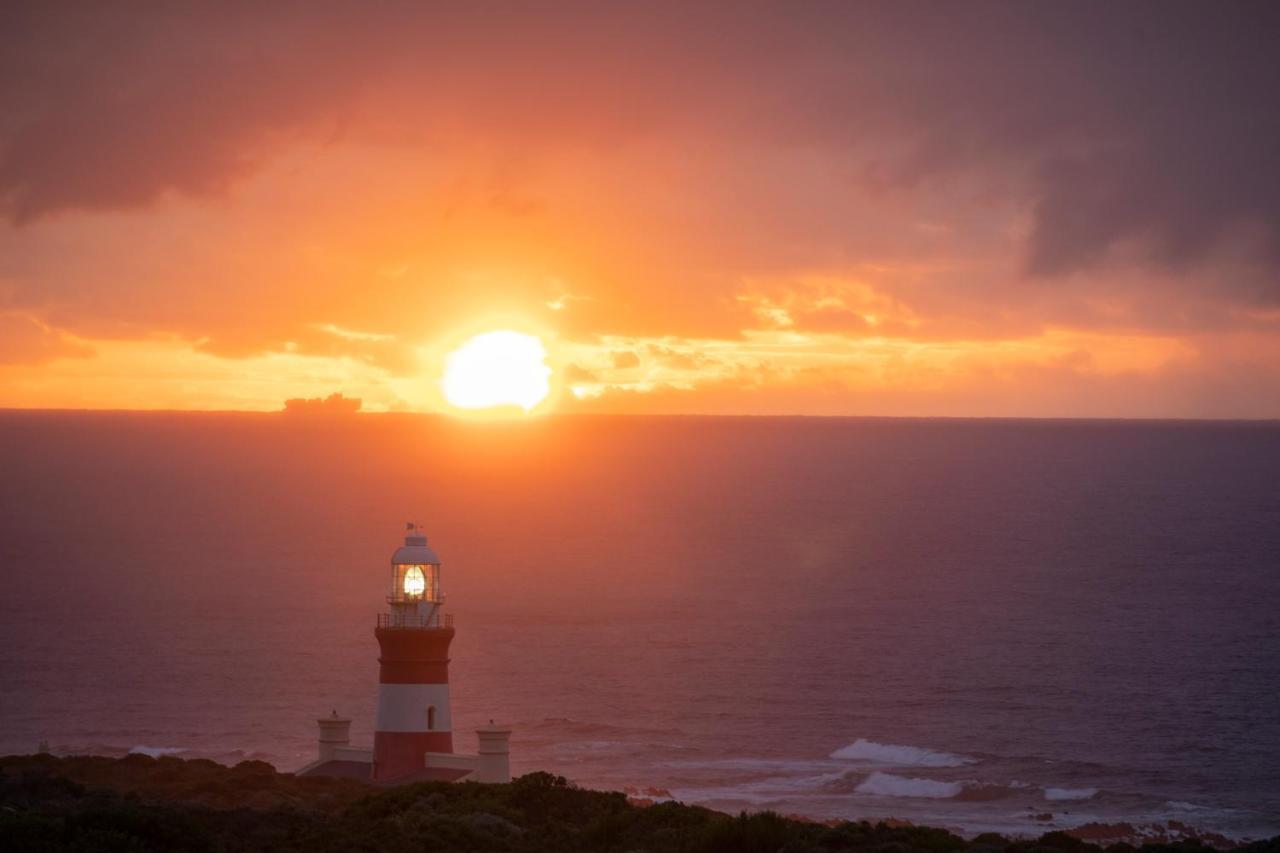 Southern Most Tip Of Africa Apartment With Sea Views アグラス エクステリア 写真